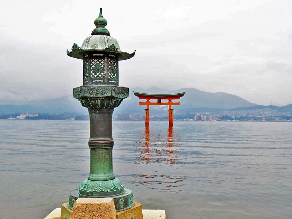 世界遺産７ 厳島神社 日本三景安芸の宮島 厳島神社 広島が世界に誇る